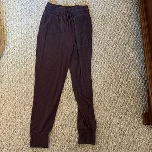 Girls Runway Joggers, purple, size M 8-10